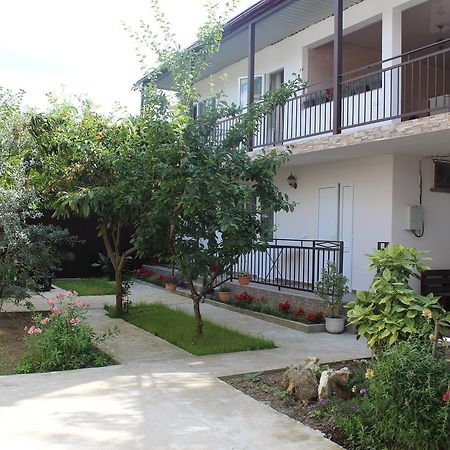Guest House U Aleny Gagra Kültér fotó