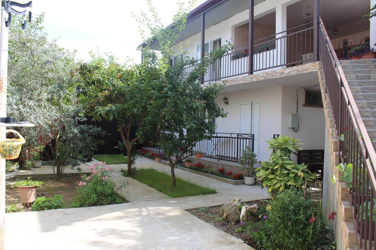 Guest House U Aleny Gagra Kültér fotó