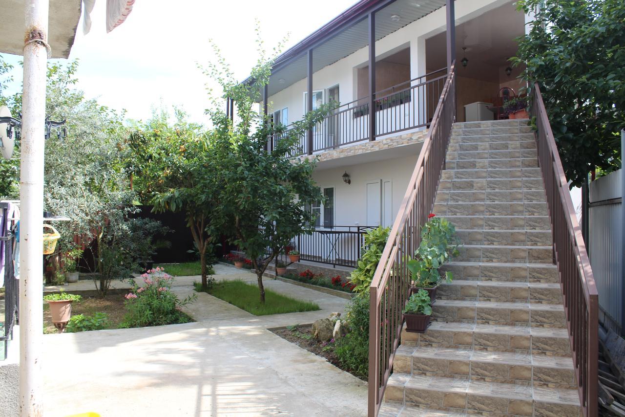 Guest House U Aleny Gagra Kültér fotó